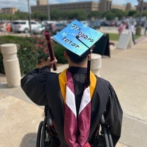 Meet your Posher, Samira